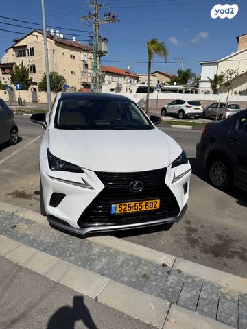 מודעת רכב לקסוס NX