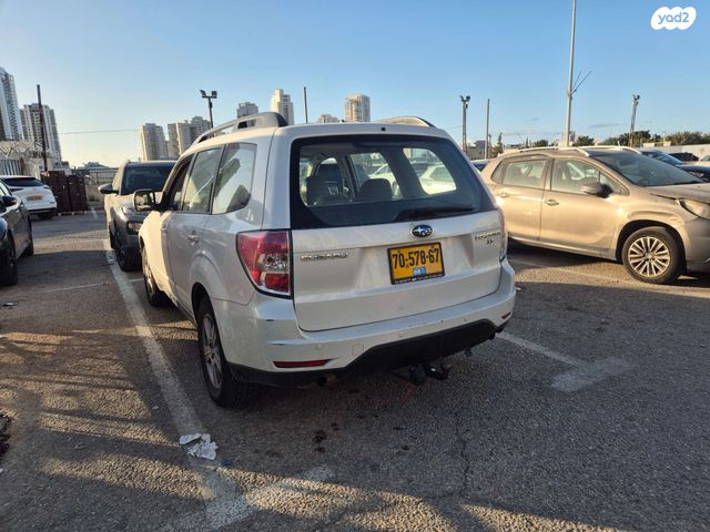 מודעת רכב סובארו פורסטר