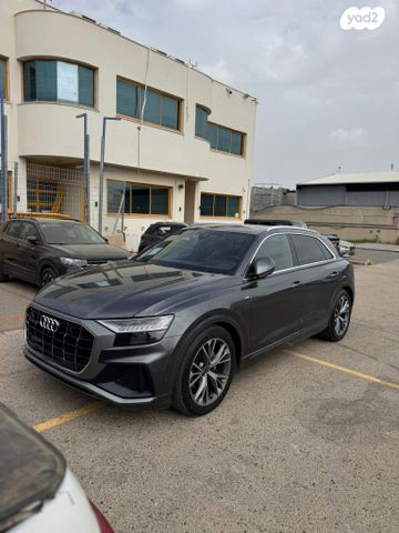 מודעת רכב אאודי Q8