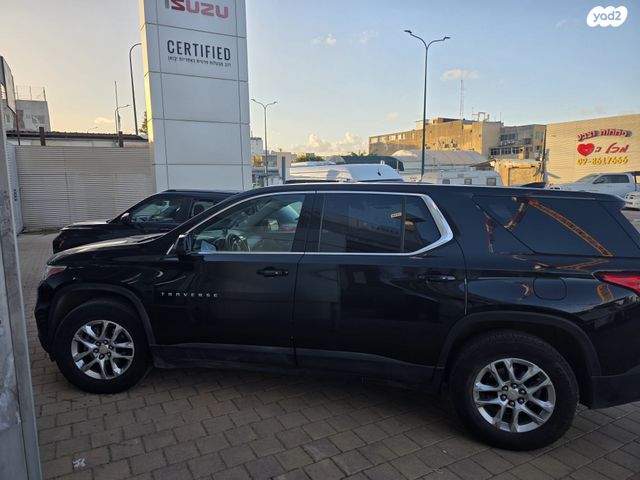 מודעת רכב שברולט טראוורס