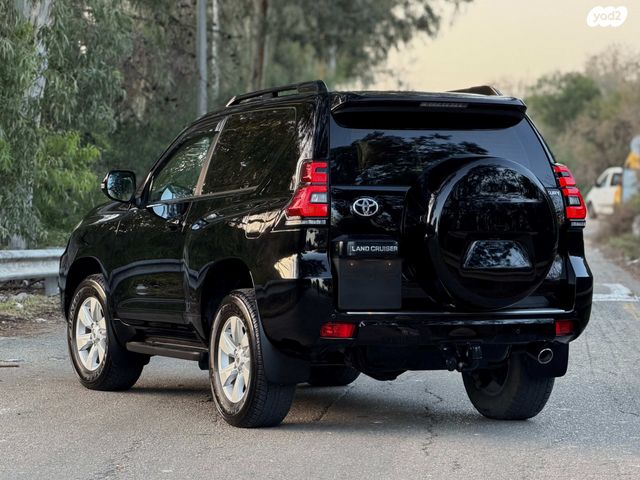 מודעת רכב טויוטה לנד קרוזר 2