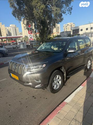 מודעת רכב טויוטה לנד קרוזר