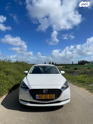 מודעת רכב מאזדה 2