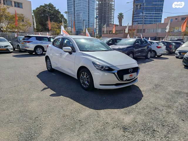 מודעת רכב מאזדה 2