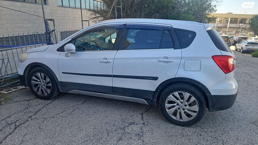מודעת רכב סוזוקי קרוסאובר