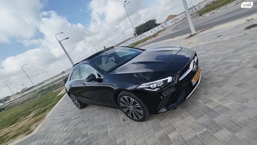 מודעת רכב מרצדס-בנץ CLA