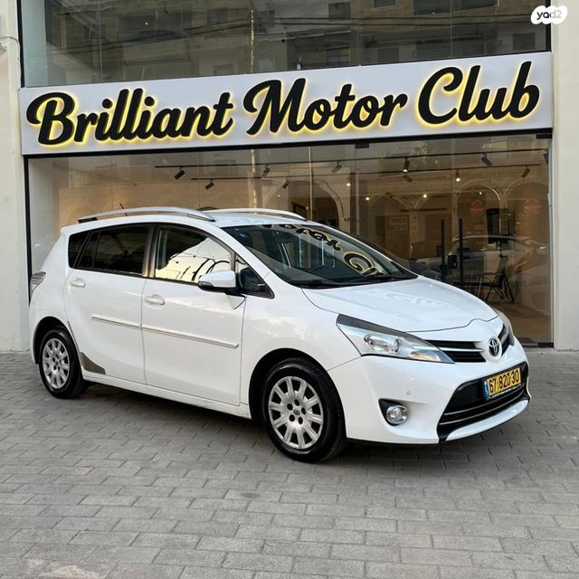 מודעת רכב טויוטה ורסו