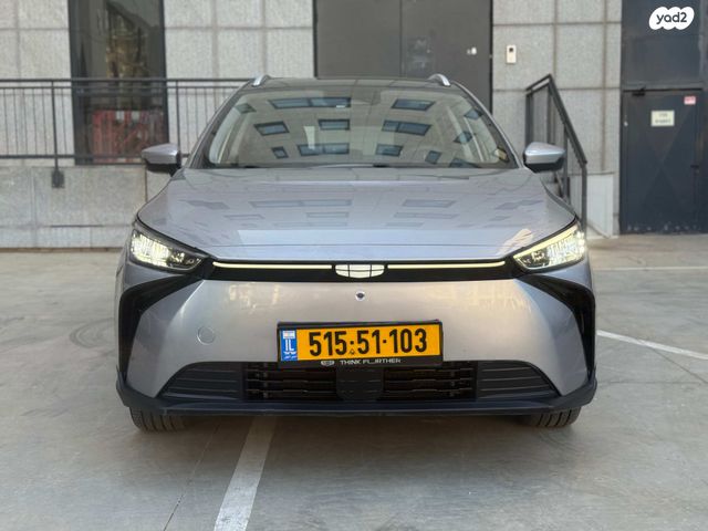 מודעת רכב ג׳ילי Geometry C