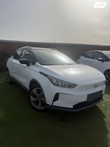 מודעת רכב ג׳ילי Geometry C