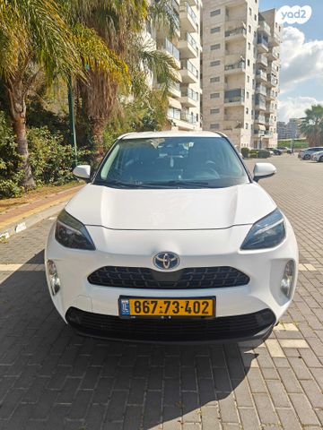 מודעת רכב טויוטה יאריס קרוס 1