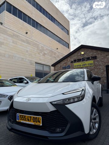 מודעת רכב טויוטה C-HR 1