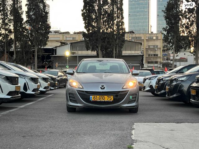 מודעת רכב מאזדה 3 1