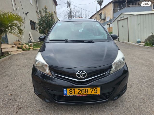 מודעת רכב טויוטה יאריס 1