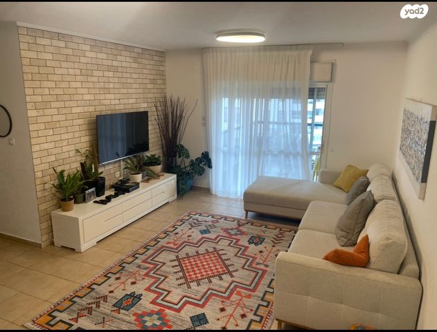 שדרות אלכסנדר 4