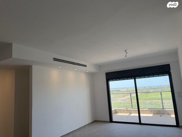 שדרות אילות 1