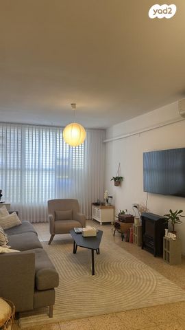 אהרון קרון 28