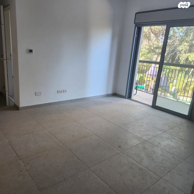 קורא הדורות 6