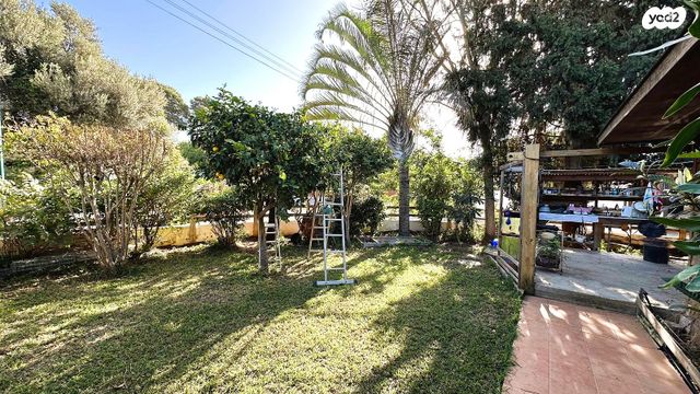 בית פרטי/ קוטג', הבריכה, רמות השבים, רמות השבים