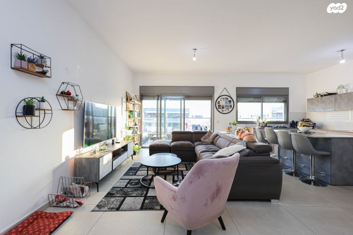 בניין מגורים