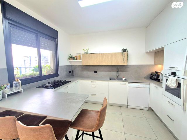 דירה, פסגות אפק, ראש העין