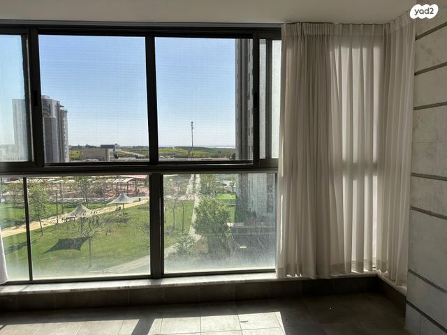 נתיבות מערב