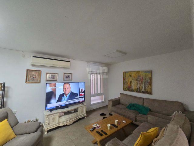 דירה למכירה בירושלים (תיווך) — 2