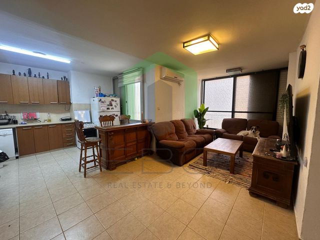 דירה, גני מרום, רמת גן