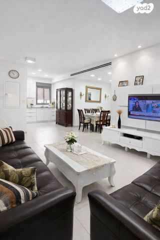 נתיבות מערב