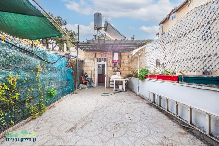 דירה למכירה בירושלים (תיווך) — 4