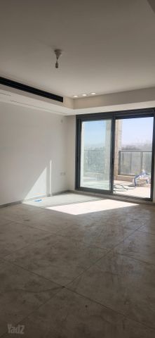דירת גן להשכרה בירושלים (תיווך) — 3