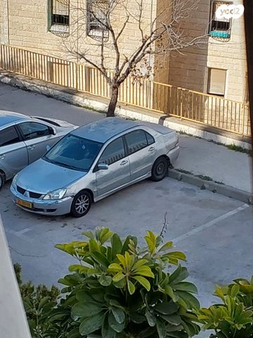 מודעת רכב מיצובישי לנסר