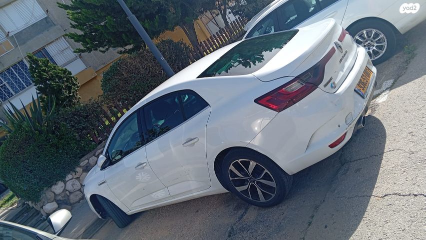 מודעת רכב רנו מגאן