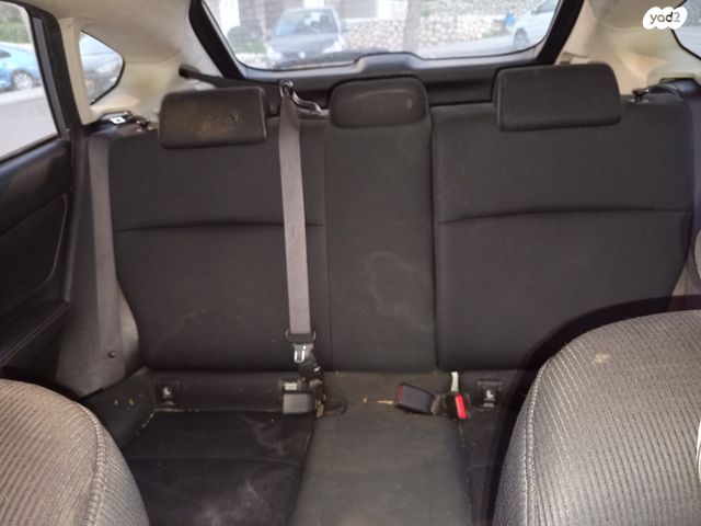 מודעת רכב סובארו XV