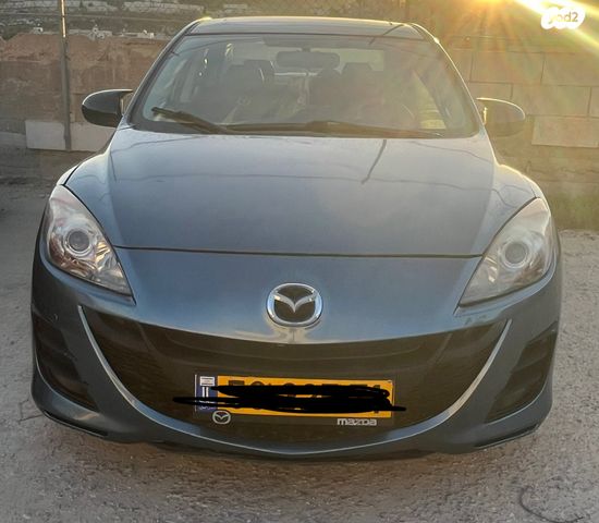 מודעת רכב מאזדה 3