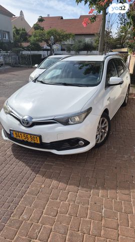 מודעת רכב טויוטה אוריס