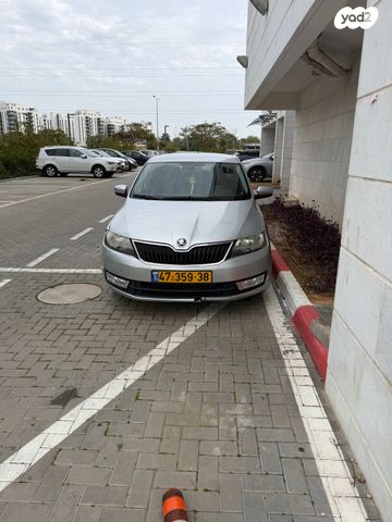 מודעת רכב סקודה ראפיד