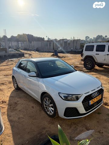 מודעת רכב אאודי A1