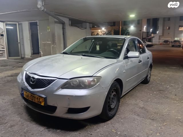 מודעת רכב מאזדה 3