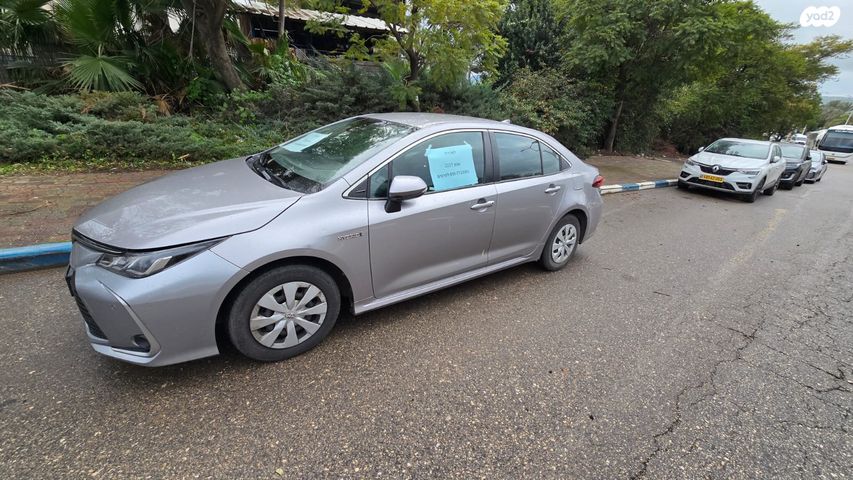 מודעת רכב טויוטה קורולה