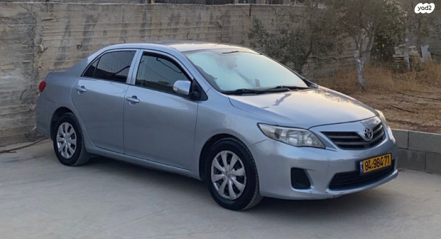 מודעת רכב טויוטה קורולה