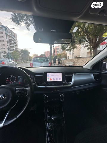 מודעת רכב קיה סטוניק