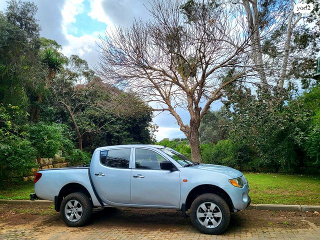 מודעת רכב מיצובישי טרייטון / L200