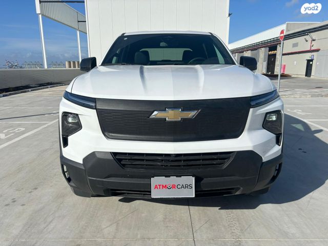 מודעת רכב שברולט סילברדו EV