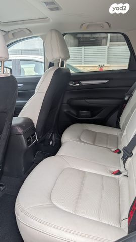 מודעת רכב מאזדה CX-5