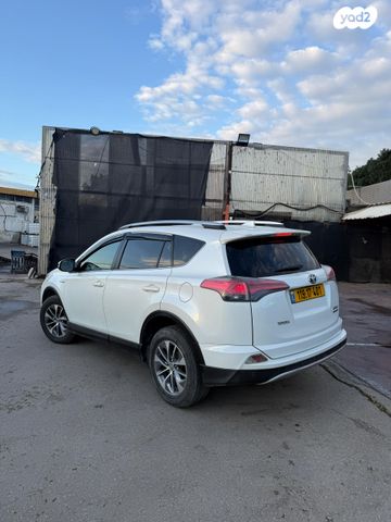 מודעת רכב טויוטה RAV4