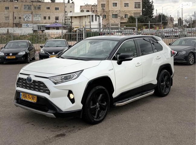 מודעת רכב טויוטה RAV4