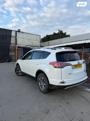 מודעת רכב טויוטה RAV4 1