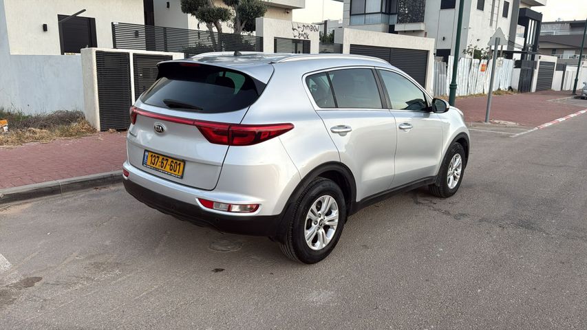 מודעת רכב קיה ספורטז' 2