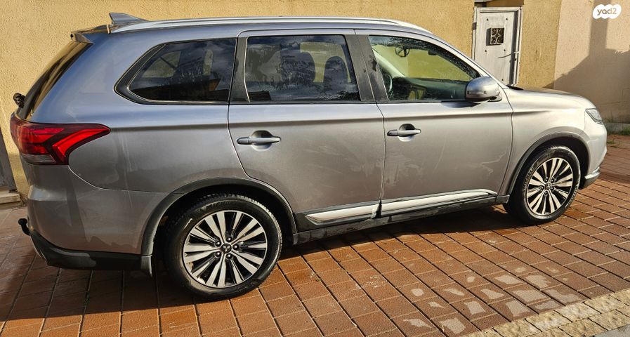 מודעת רכב מיצובישי אאוטלנדר