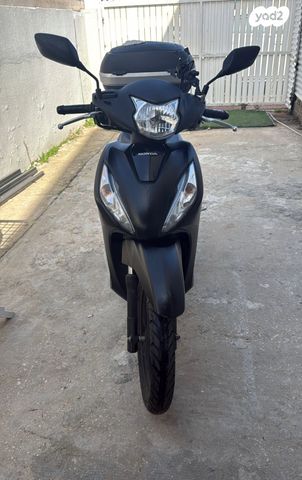 מודעת רכב הונדה ויז'ן 110